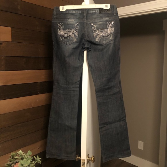 Guess Jeans - Picture 3 of 4